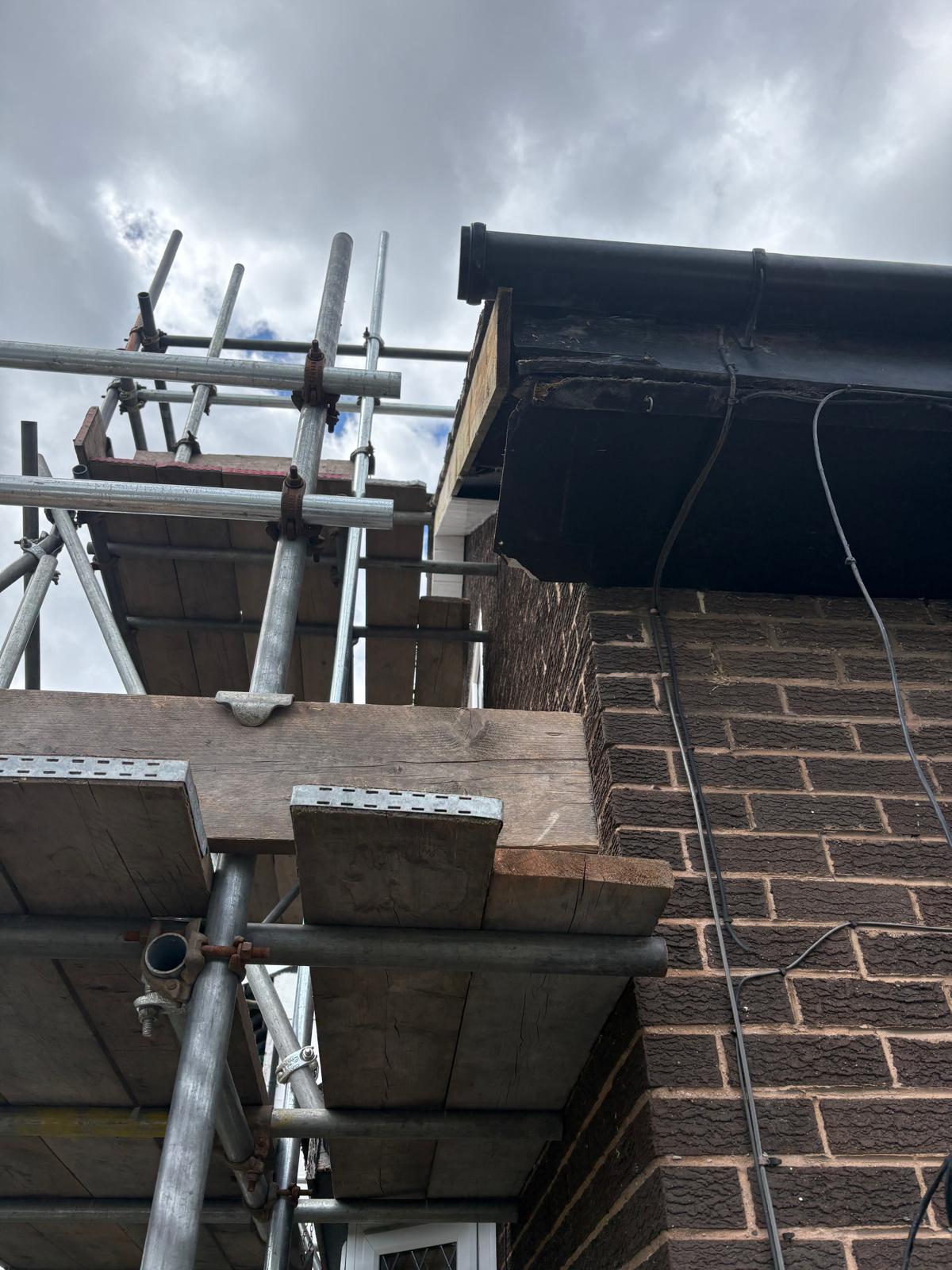 Roofing guide image